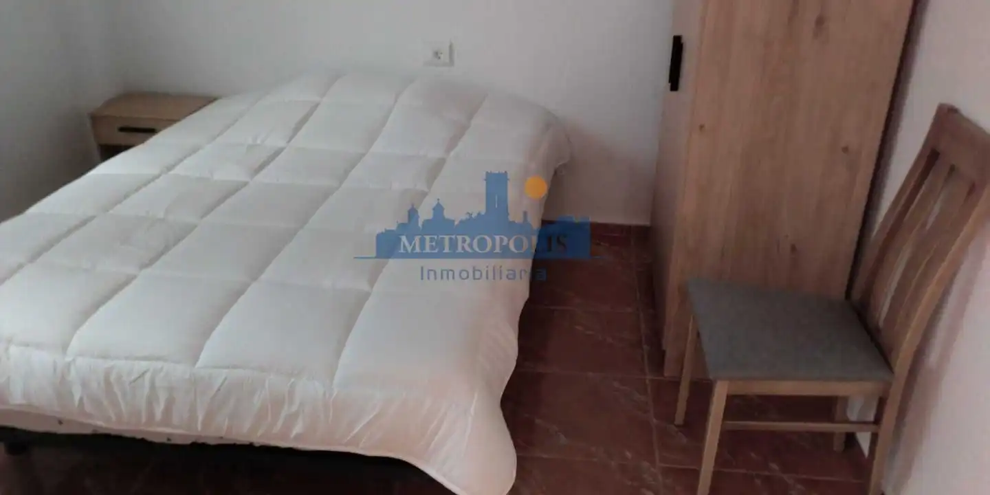 Flat for sale in calle Federico García Lorca, imagen 3