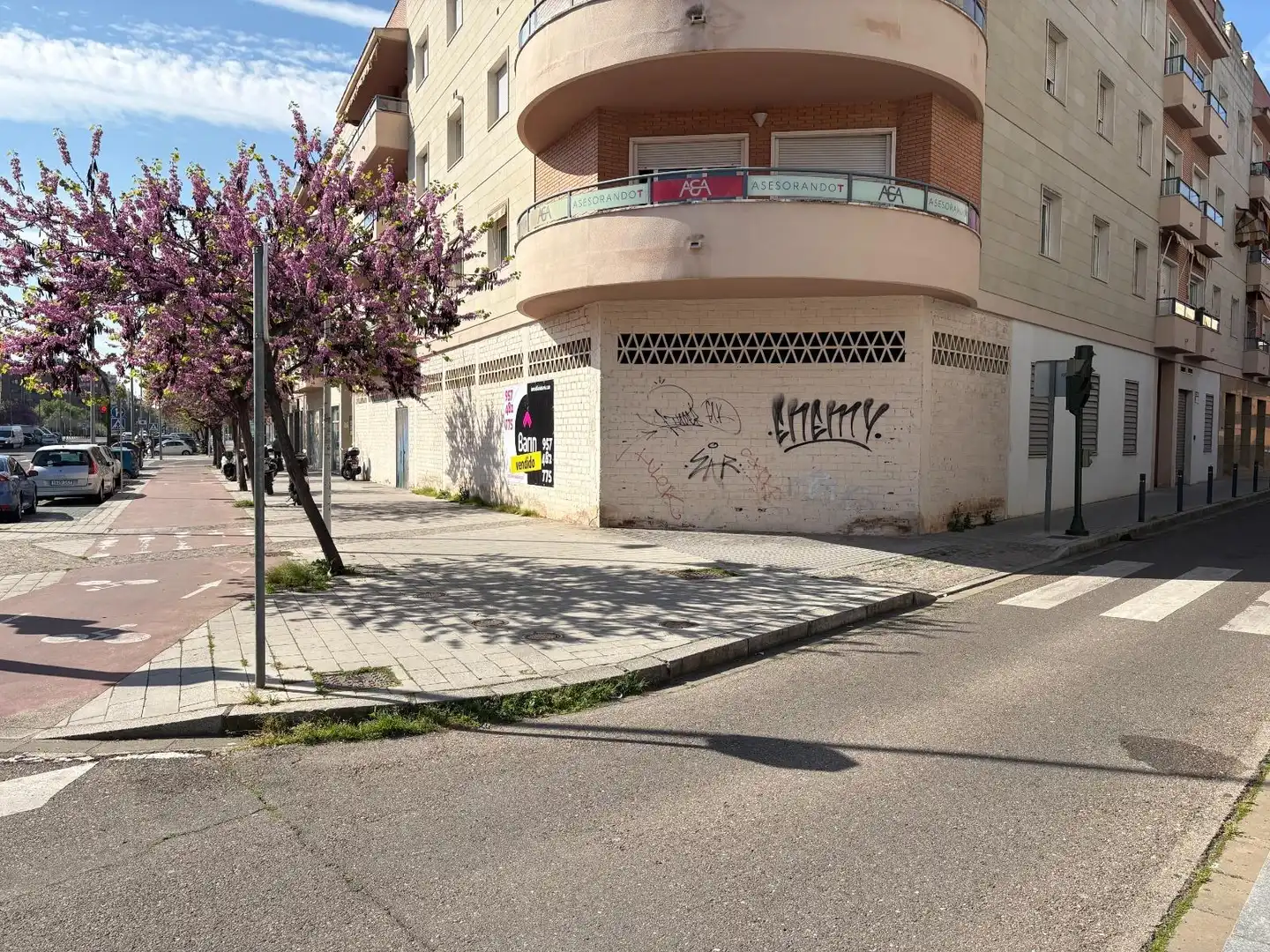 Local comercial de lloguer a Noroeste