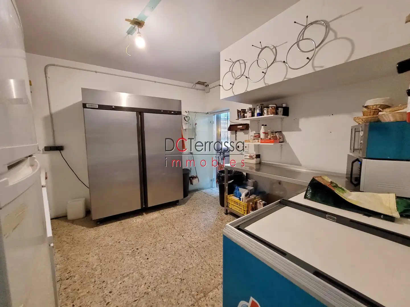 Local comercial en venda a Llevant, imagen 14