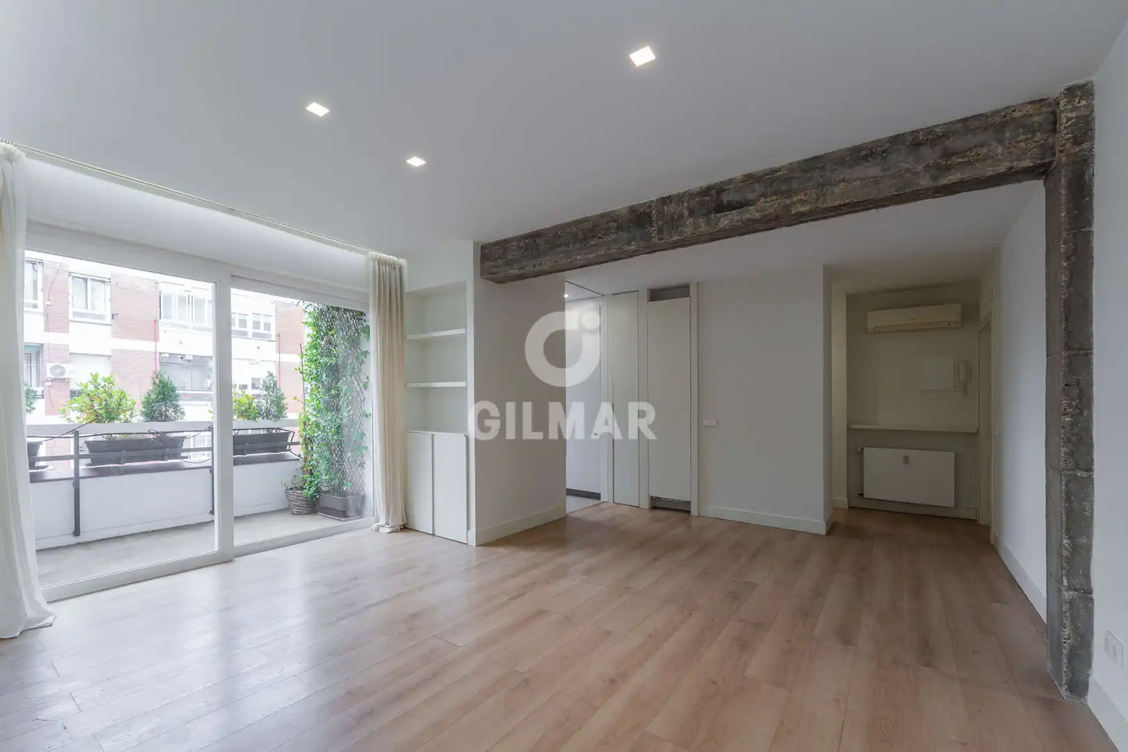 Sala de estar de Piso en venta en Madrid con Calefacción y Balcón