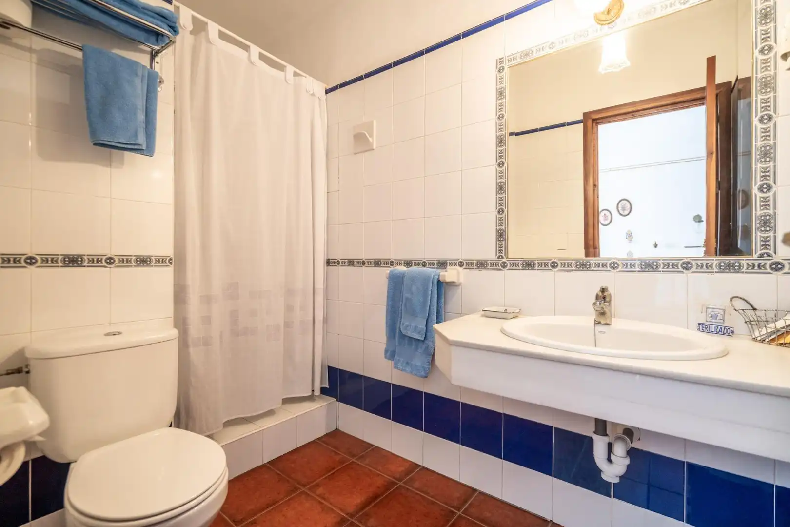 Bany de Casa o xalet en venda en El Toboso amb Aire condicionat, Calefacció i Terrassa