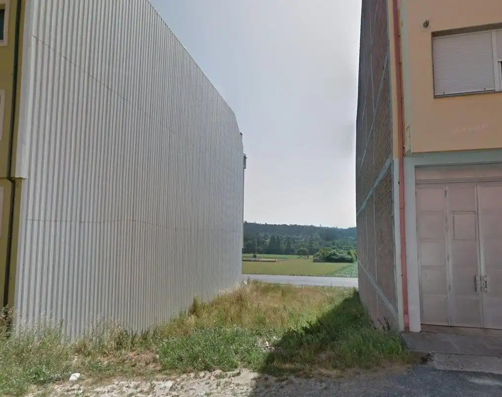 SOLAR EDIFICABLE EN VENTA EN CARBALLO, imagen 2