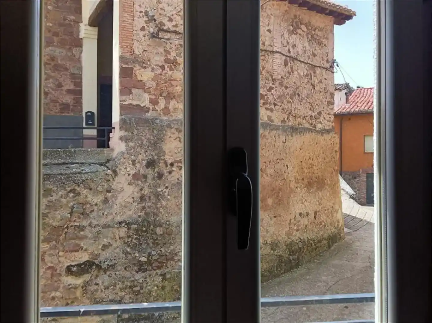 Vista exterior de Casa adosada en venda en Villaverde de Rioja
