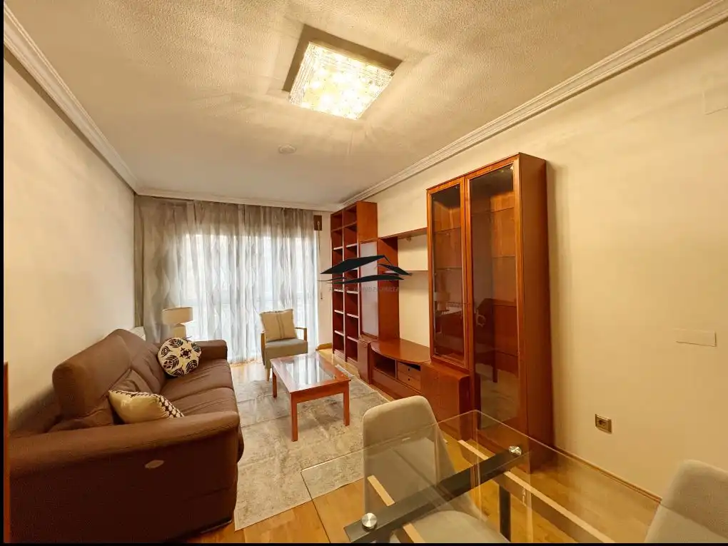 Living room of Flat for rent in Salamanca  with Heating, Furnished and Balcony