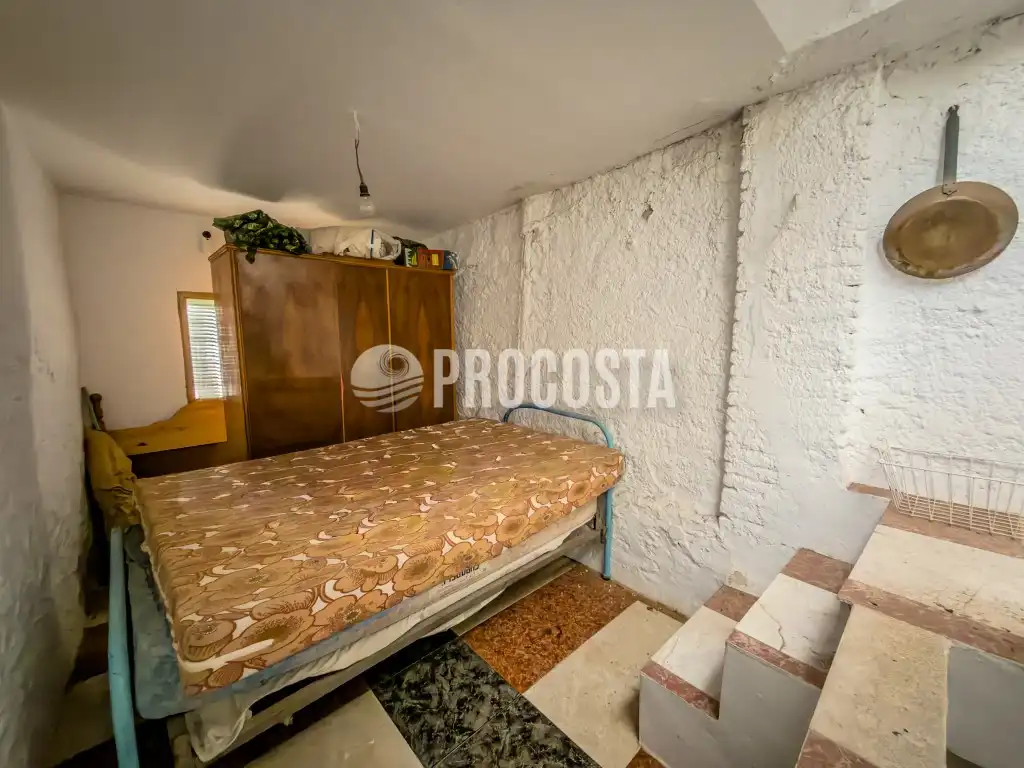 Casa adosada en venta en Ítrabo