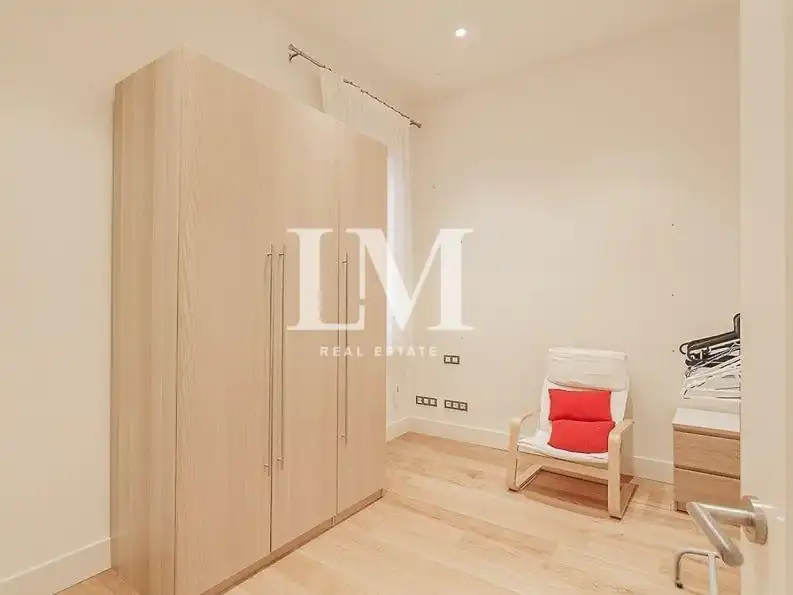 Apartament amb terrassa de lloguer a CORTS CATALANES, imagen 36