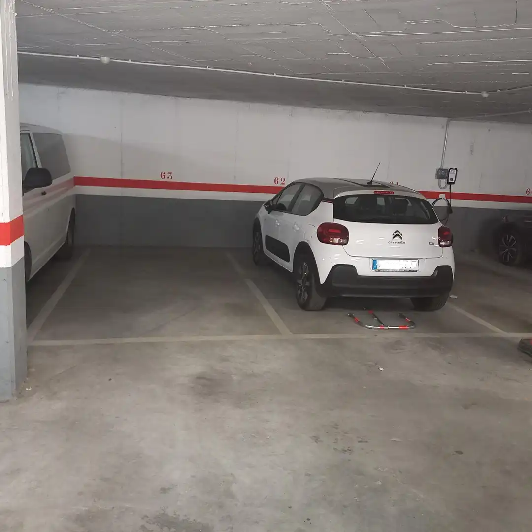 Aparcament en venda a Carrer de la Vinya, imagen 4