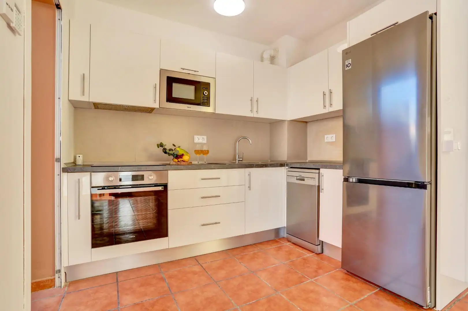 Kitchen of Apartments for sale in La Oliva