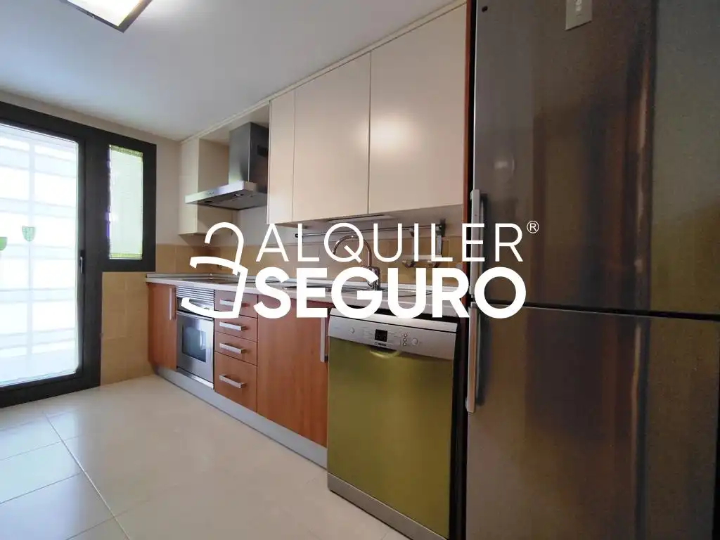 Cocina de Piso de alquiler en Paracuellos de Jarama con Aire acondicionado, Calefacción y Terraza