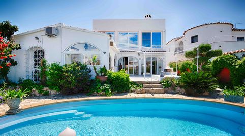 Casa con 15 m al canal ancho, imatge 4
