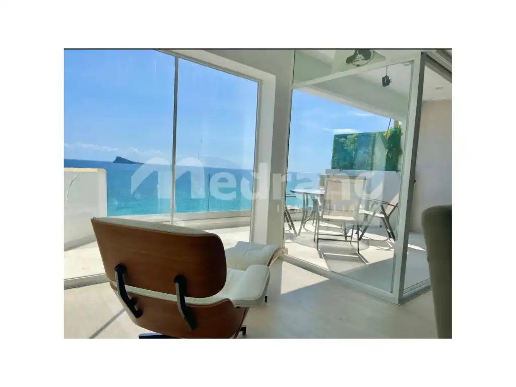 Vista exterior de Ático en venta en Benidorm con Aire acondicionado y Terraza