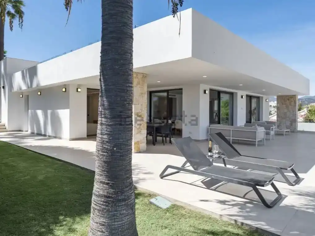 Terraza de Piso en venta en Vilanova i la Geltrú con Aire acondicionado, Piscina y Balcón