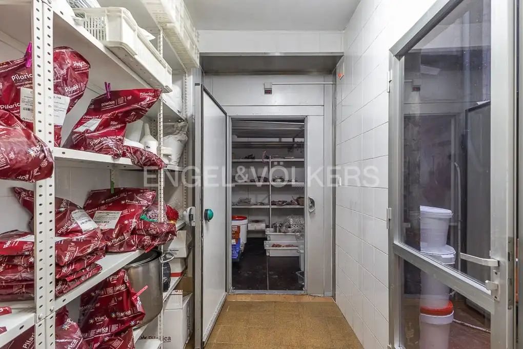 Kitchen of Houses for sale in Alcublas  with Air Conditioner, Heating and Terrace