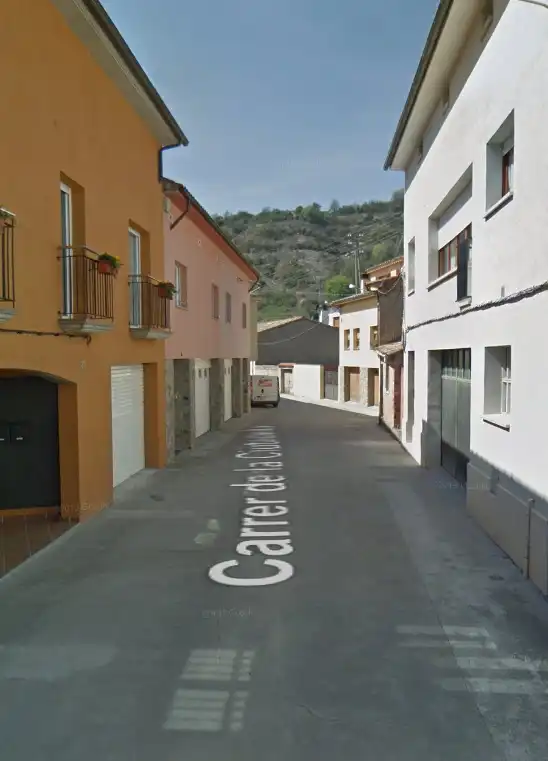 Exterior view of Houses for sale in Sant Hipòlit de Voltregà