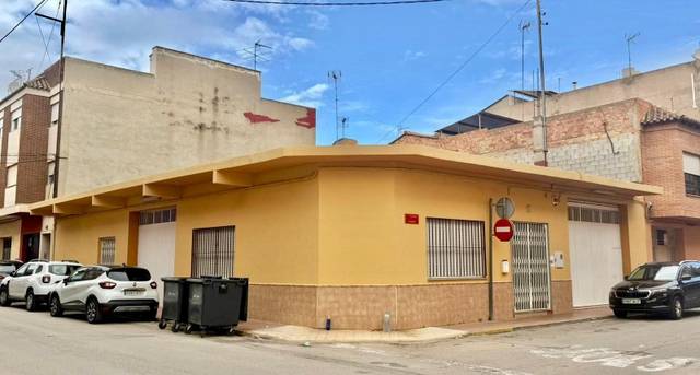 Local comercial en Alquiler en Alginet