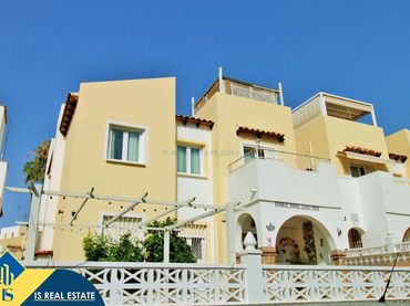 Appartement compact avec piscine à vendre à Orihuela Costa