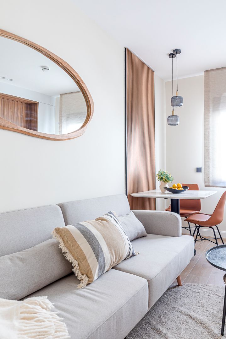 Sala d'estar de Apartament de lloguer en  Madrid Capital amb Aire condicionat, Calefacció i Terrassa