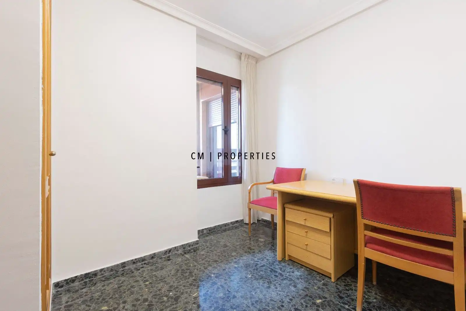 Flat for rent in Valencia  with Air Conditioner, Heating and Terrace