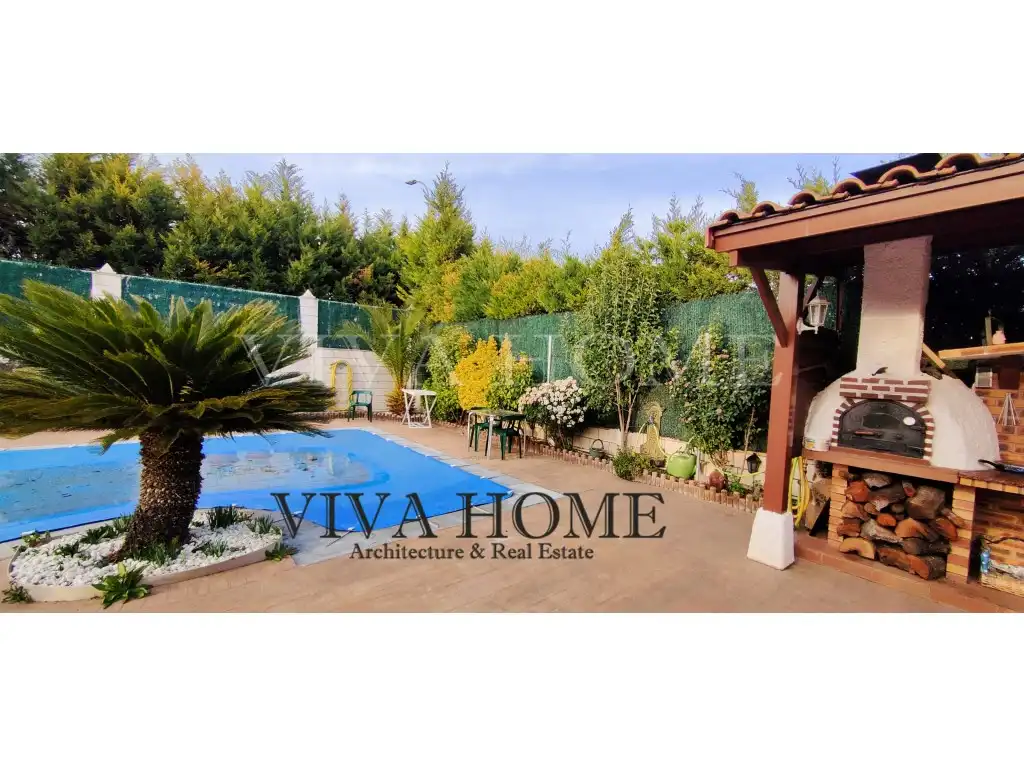 Vista exterior de Casa o chalet en venta en Rivas-Vaciamadrid