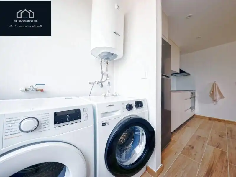 Cocina de Apartamento de alquiler en Benidorm con Calefacción, Jardín privado y Amueblado