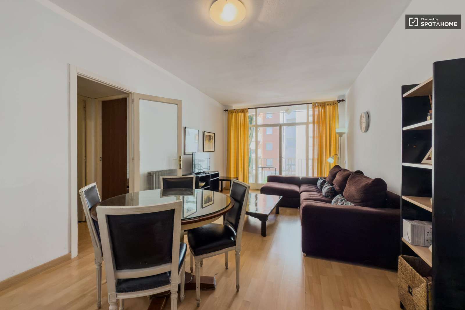 Sala d'estar de Apartament per a compartir en  Barcelona Capital amb Aire condicionat i Terrassa