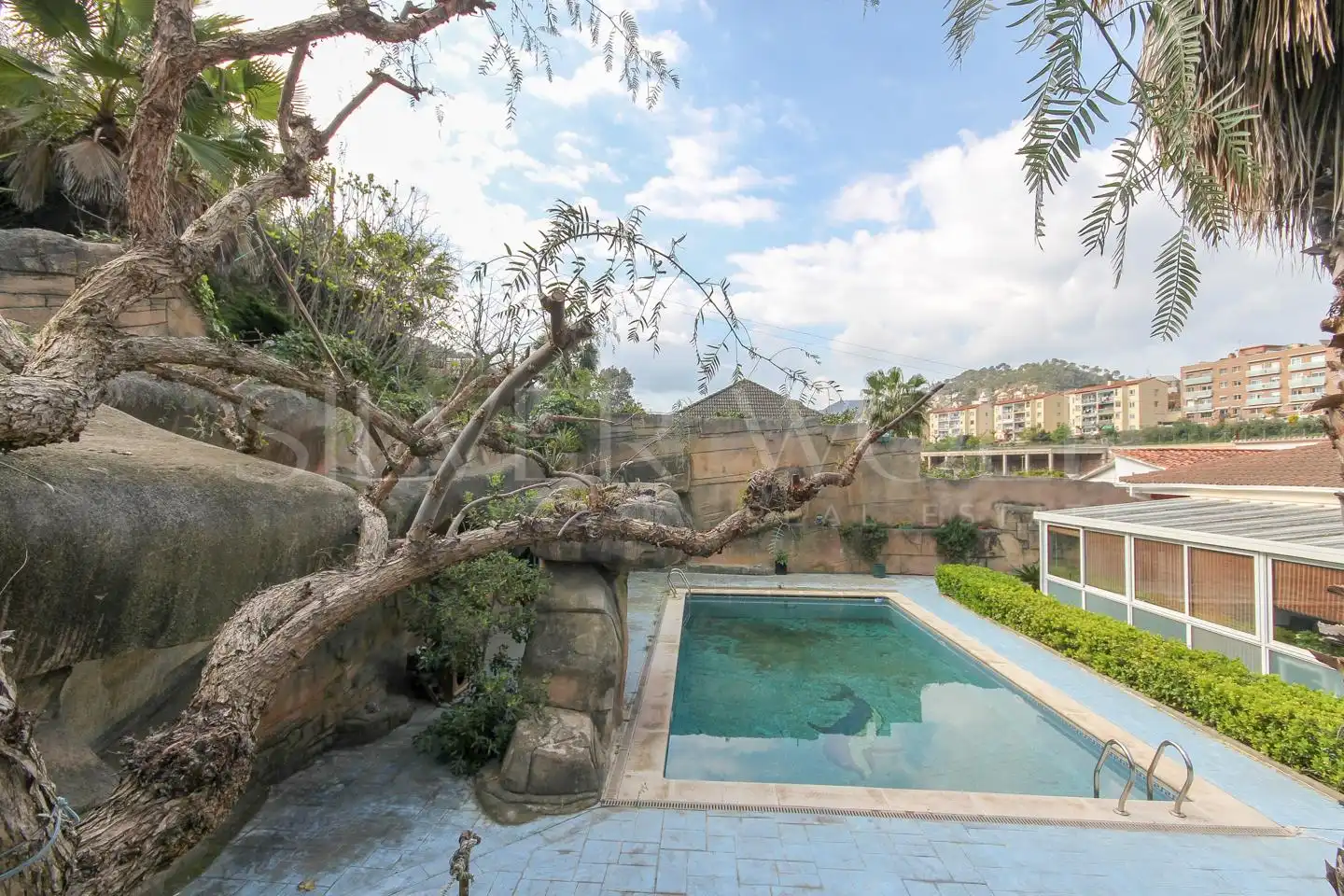 Casa con piscina en venta en Carrer Lluís Millet, imagen 4