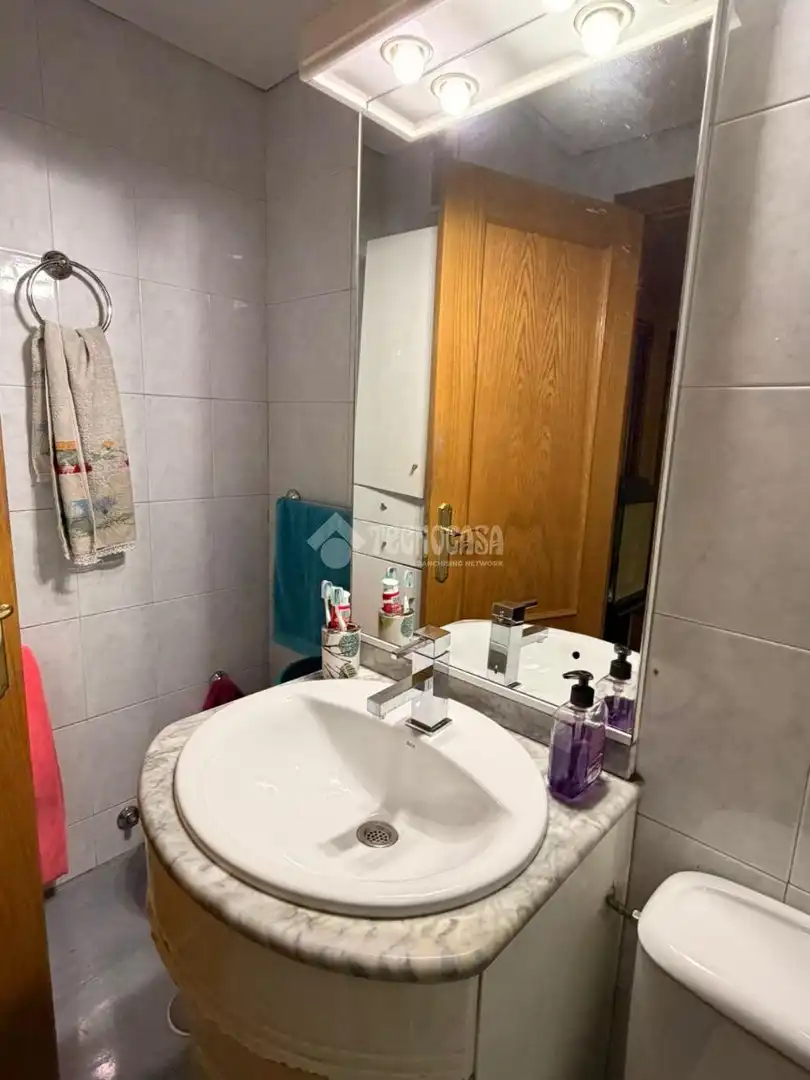 Baño de Piso en venta en Valdemoro con Calefacción, Terraza y Trastero
