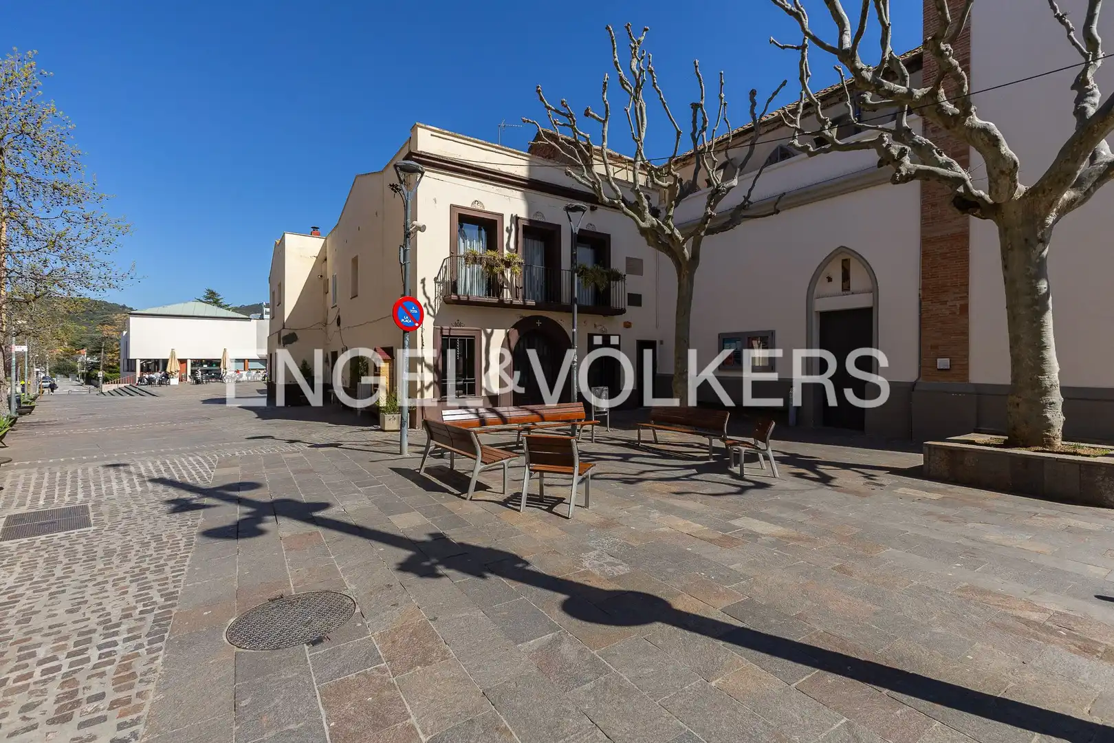 Vista exterior de Piso en venta en Matadepera con Aire acondicionado, Calefacción y Parquet