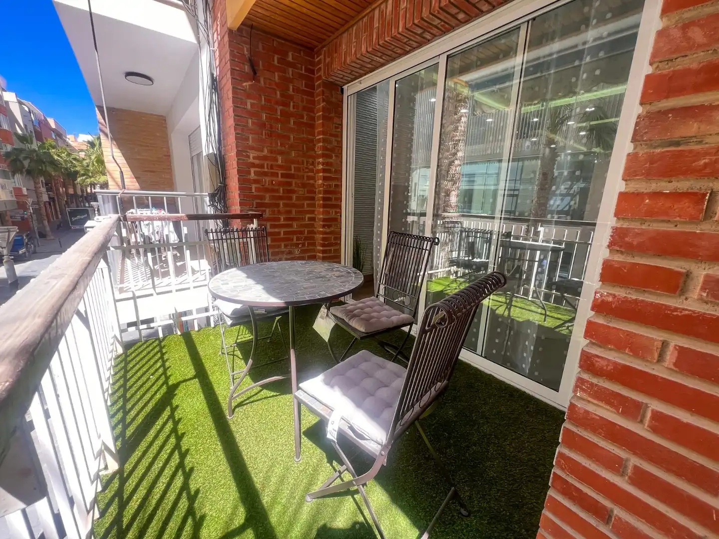 Terrasse von Wohnungen zum Verkauf in Torrevieja mit Klimaanlage, Heizung und Terrasse