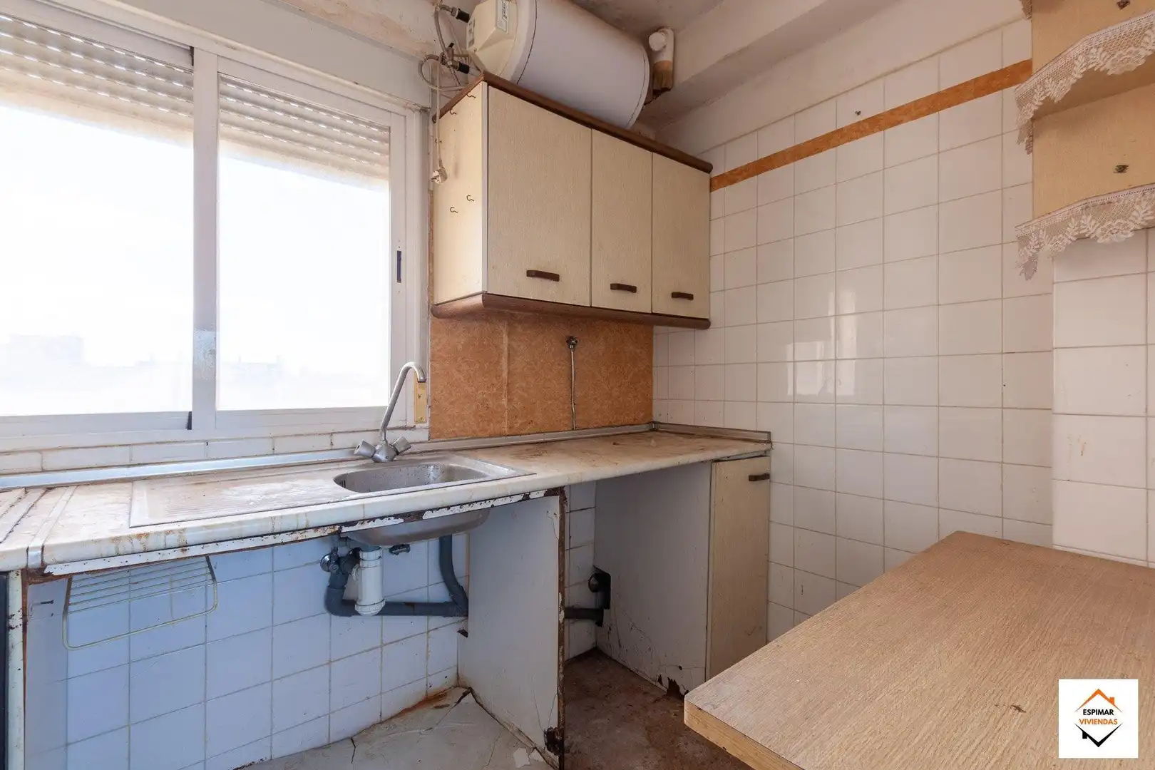 Cuina de Pis en venda en Zaragoza amb Terrassa