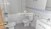 Bathroom of Flat for sale in Terrassa  with Terrace
