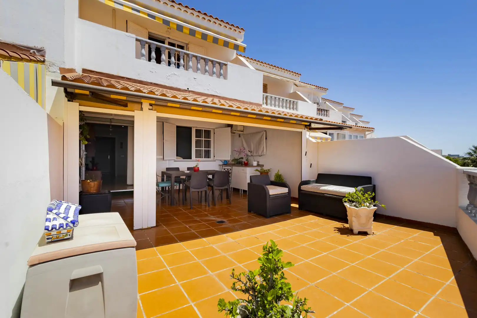 Terraza de Casa adosada en venta en El Rosario con Aire acondicionado, Jardín privado y Terraza