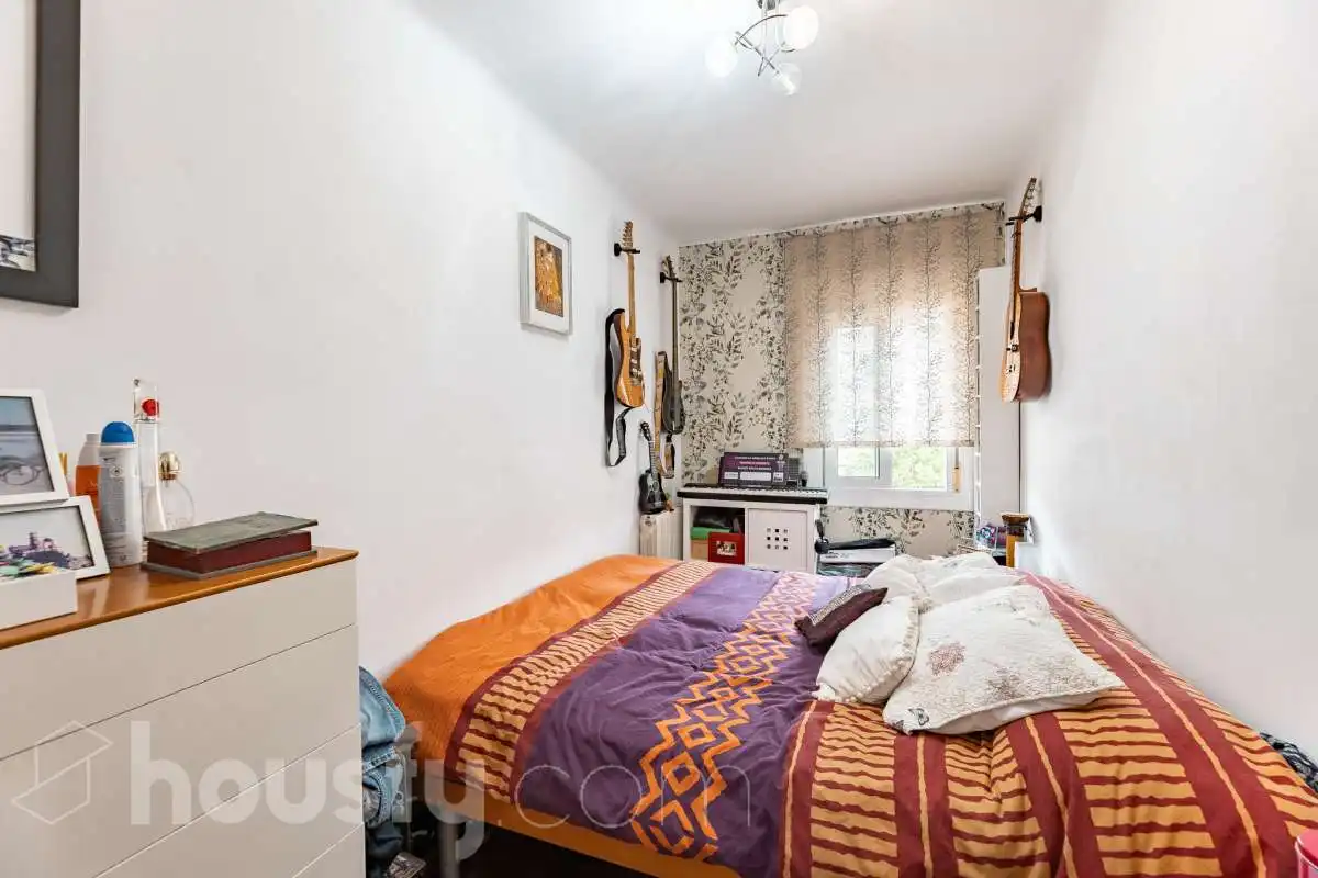 Schlafzimmer von Wohnung zum Verkauf in Barcelona mit Klimaanlage, Heizung und Möbliert