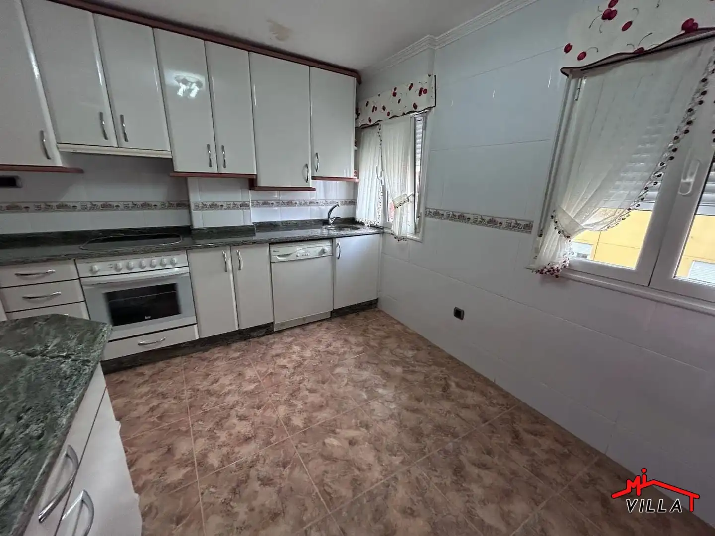 Cocina de Piso en venta en Colindres con Amueblado