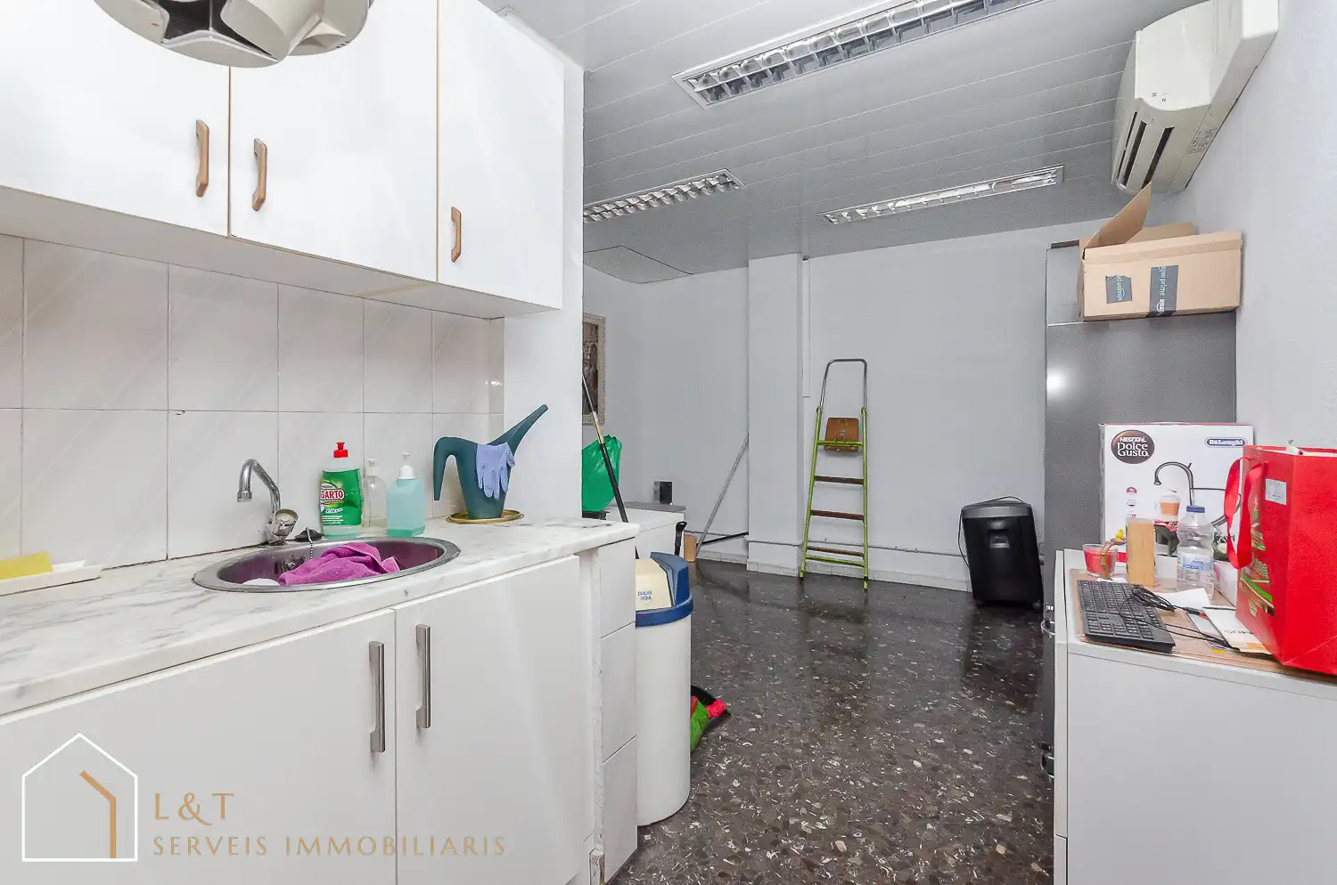 Office space with terrace for sale in Carrer d'Aragó, imagen 15