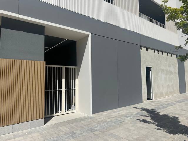 Local comercial en Alquiler en Avenida de David Gistau en Los Berrocales