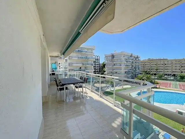Vista exterior de Piso en venta en Salou con Aire acondicionado, Jardín privado y Terraza