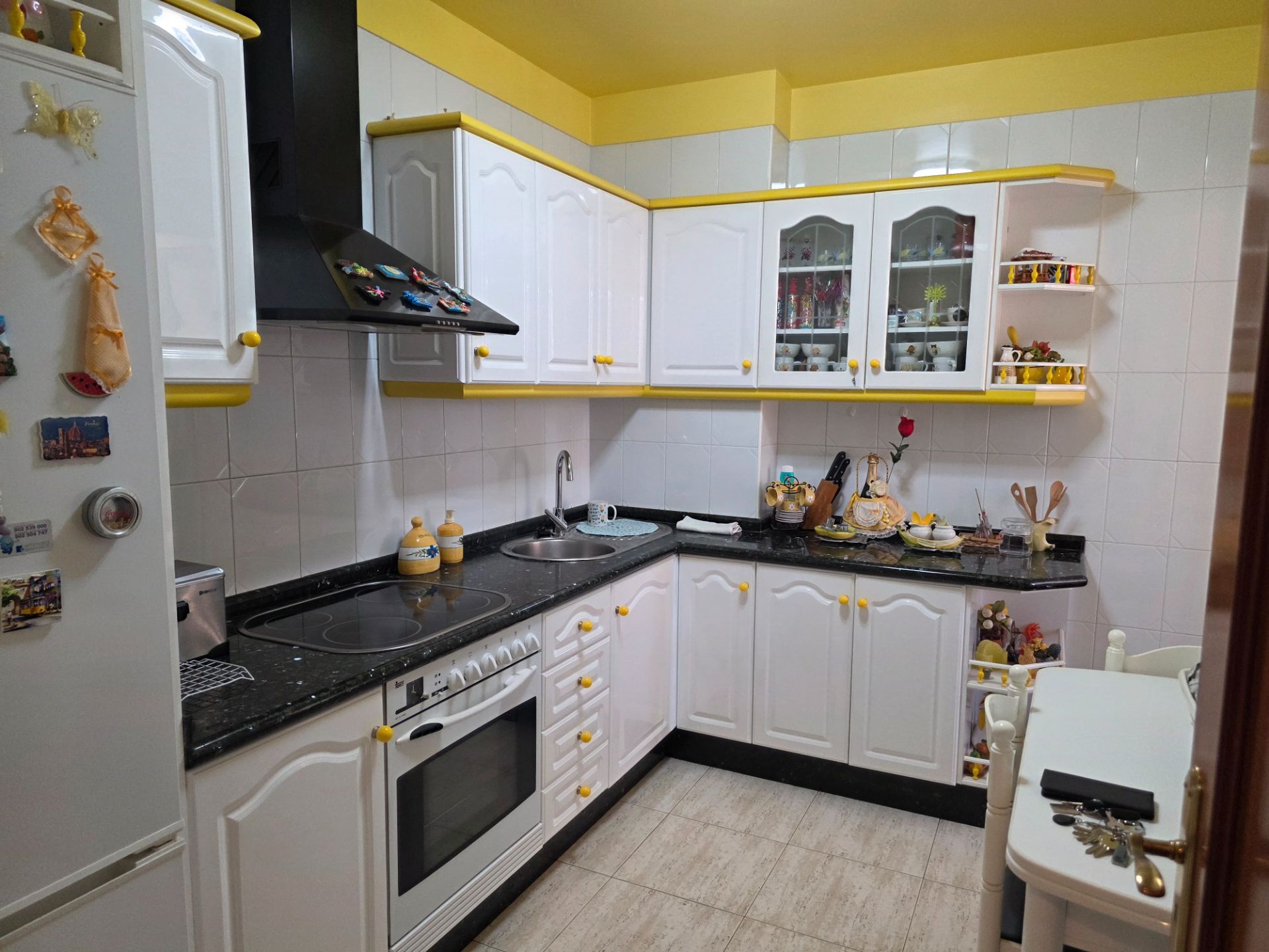 Cuina de Pis de lloguer en  Santa Cruz de Tenerife Capital amb Traster i Forn