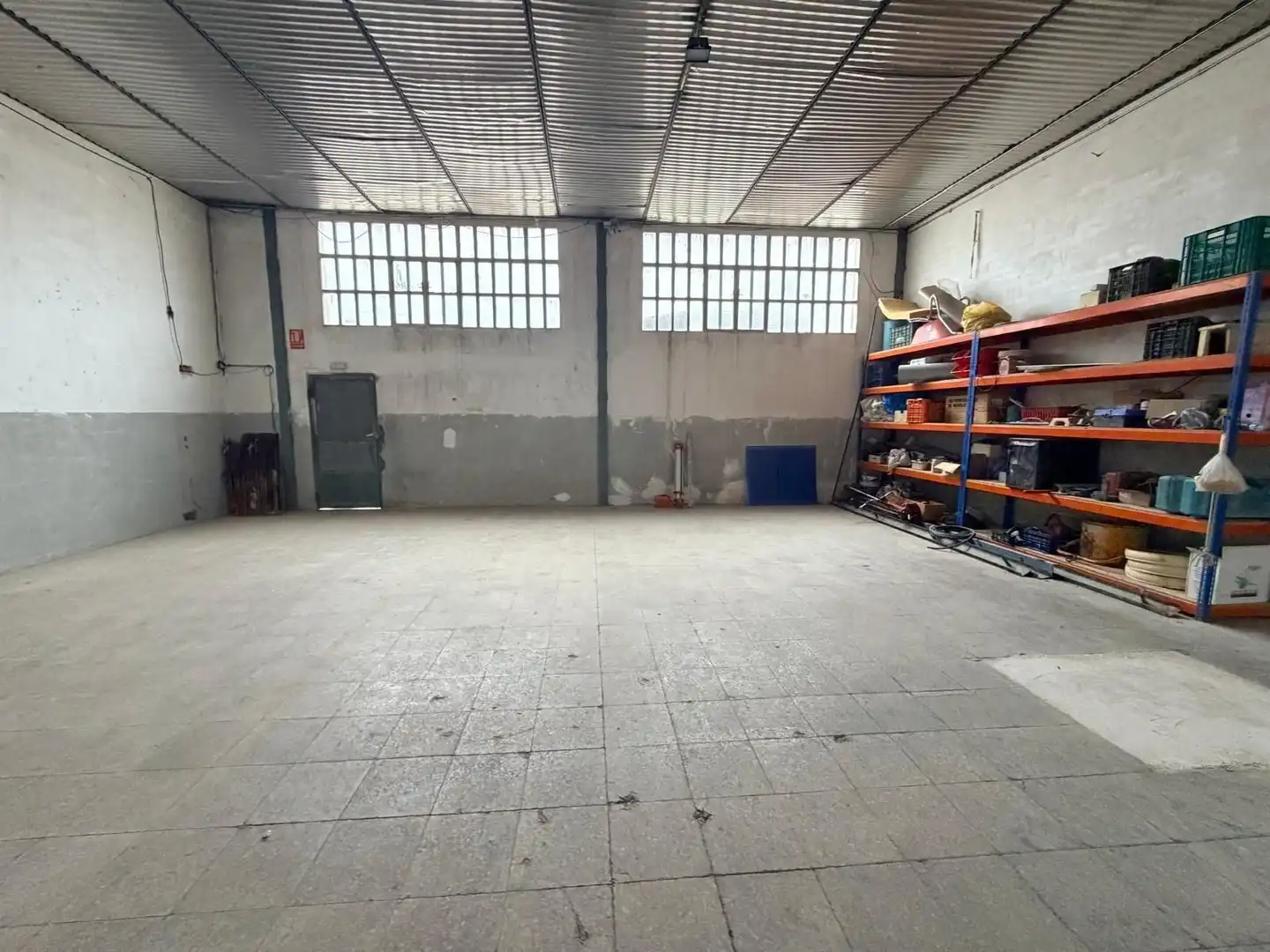 Nave industrial en venta en Lorca