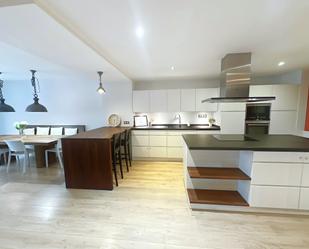 Kitchen of Flat for sale in  Barcelona Capital  with Air Conditioner, Heating and Parquet flooring