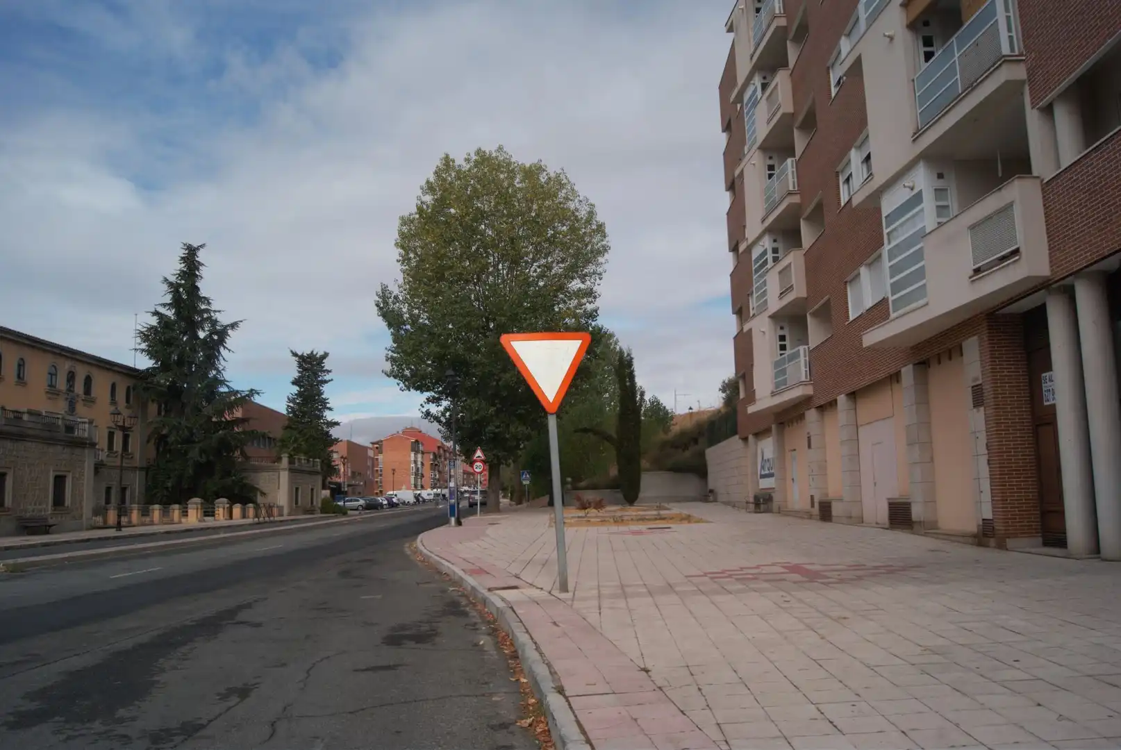 Vista exterior de Piso de alquiler en Ávila con Calefacción y Amueblado