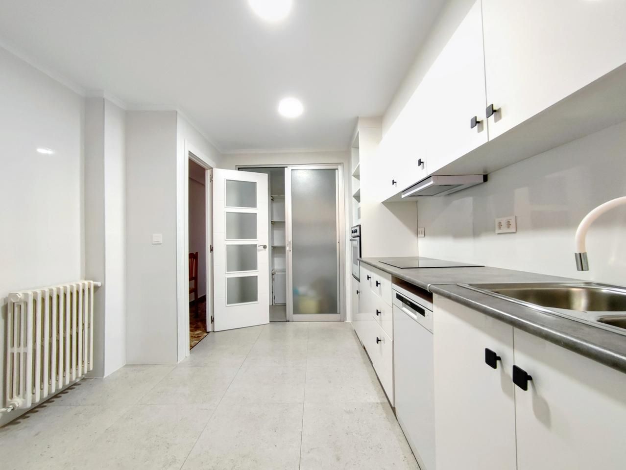 Kitchen of Flat to rent in  Albacete Capital  with Heating, Terrace and Furnished