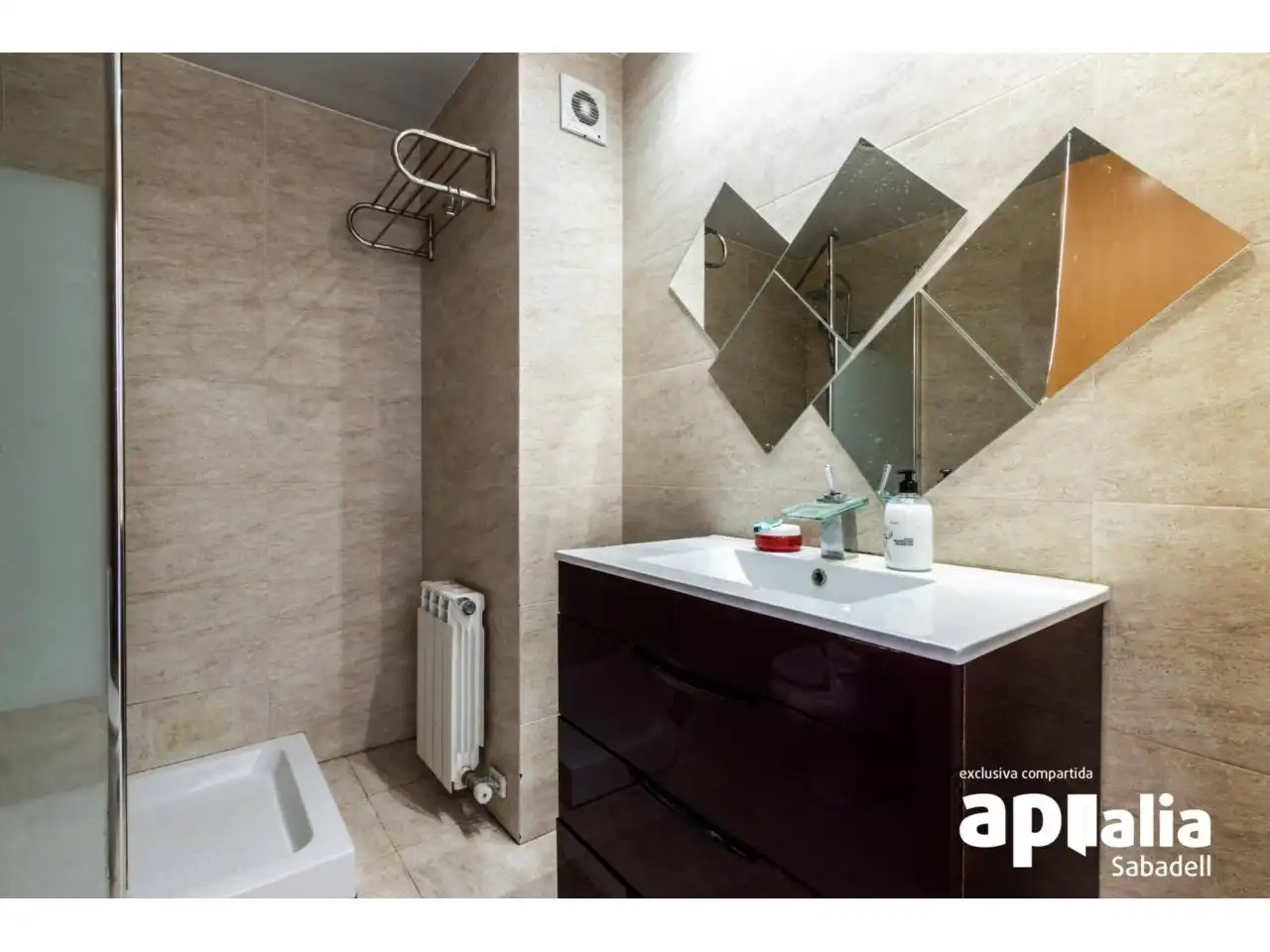 Baño de Casa o chalet en venta en Sabadell con Aire acondicionado, Calefacción y Jardín privado