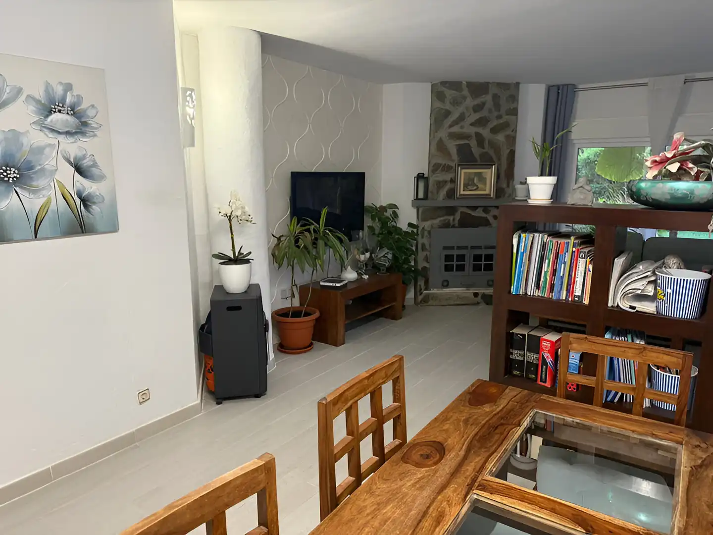 Apartamento con piscina en venta en Calahonda, imagen 12