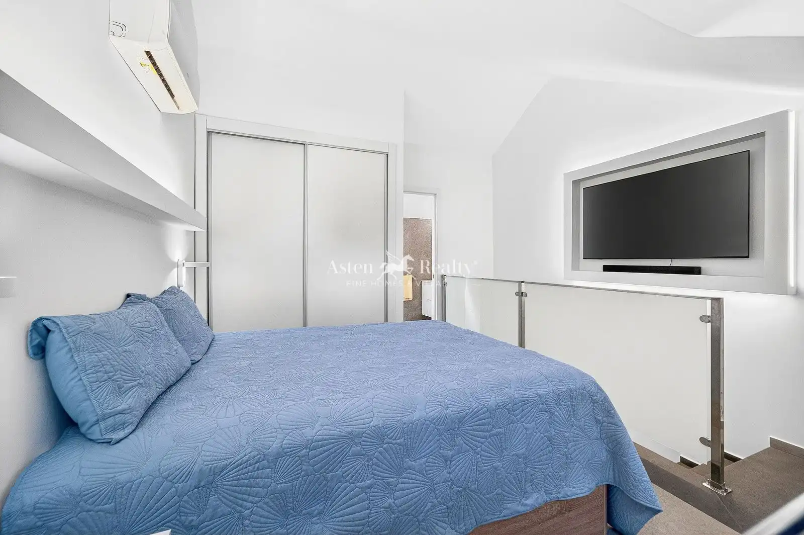 Habitación de Ático en venta en Arona con Aire acondicionado, Terraza y Piscina