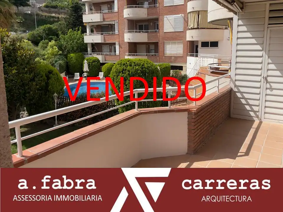Vista exterior de Pis en venda en La Palma de Cervelló amb Aire condicionat, Calefacció i Terrassa