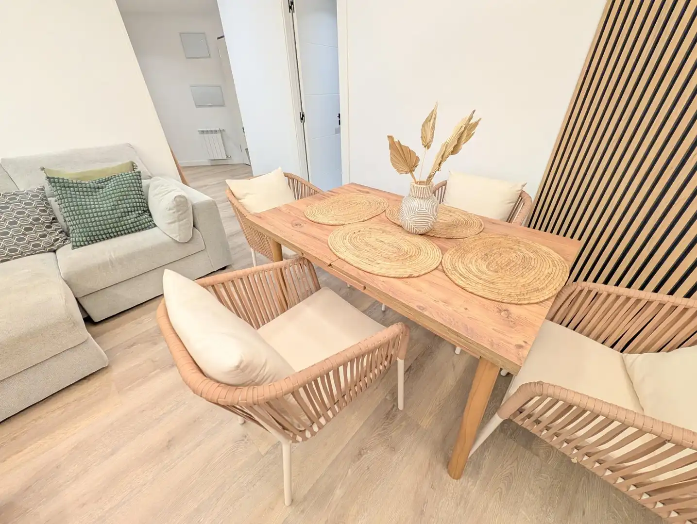 Comedor de Piso en venta en Oviedo  con Calefacción, Parquet y Terraza