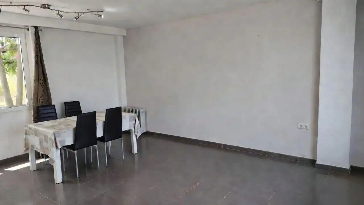 Detached house with terrace to rent in Calle NAVARRO REVERTER, imagen 12