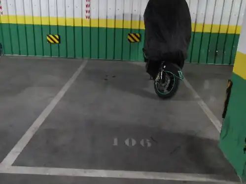 Parking of Garage for rent in Fuenlabrada