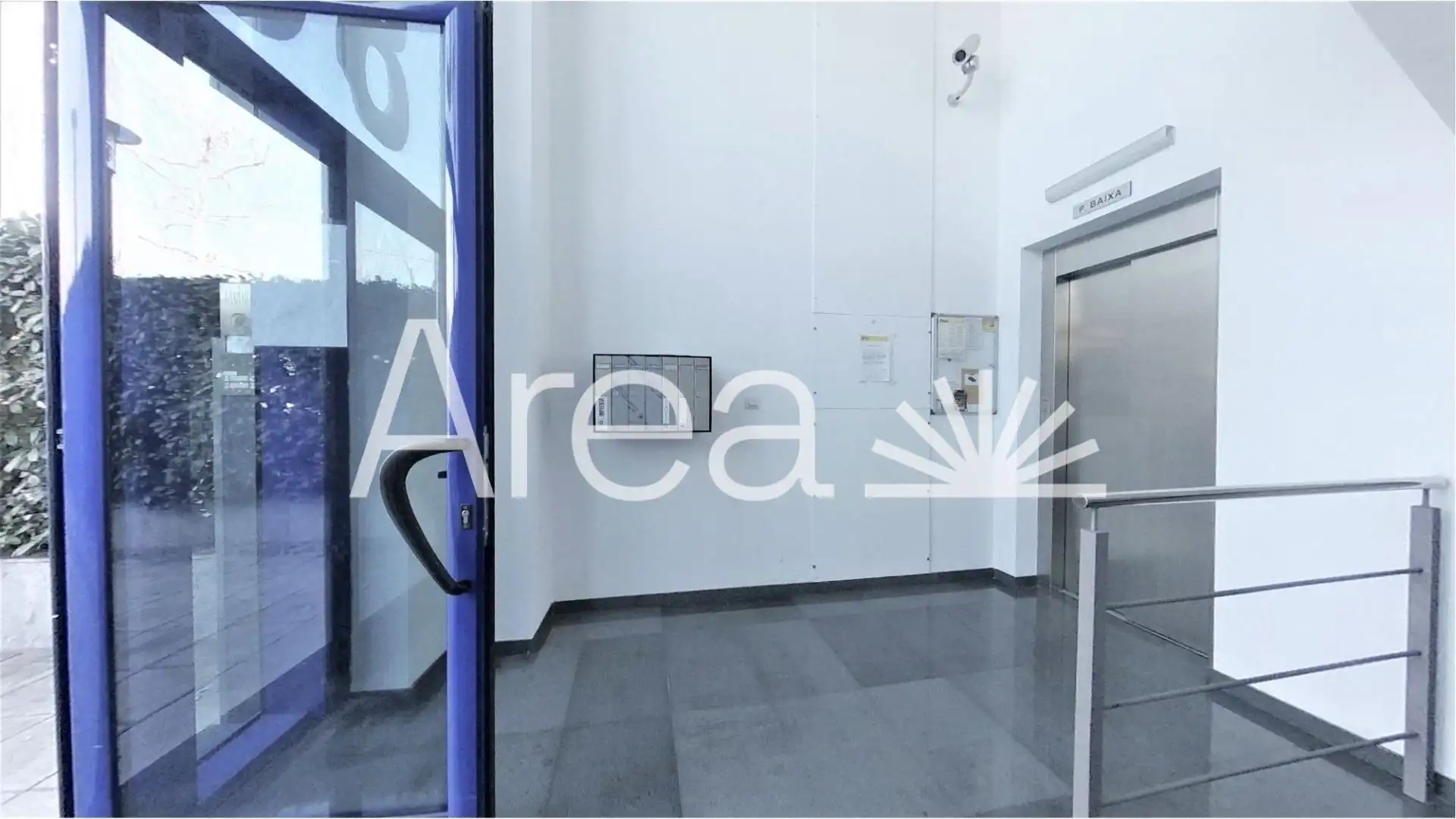 Office for sale in Mataró  with Air Conditioner and Heating